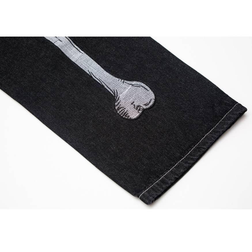 Skelett bestickte Jeans