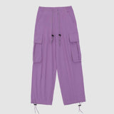 Pantalones cargo minimalistas con cordón
